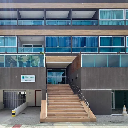 CG313 - Studio com Rooftop e Piscina em Porto By Oasis Ferias-2
